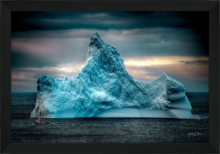 Blue Boat Berg